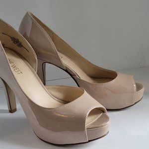 Nine West Platform Open Toe Tan/Beige Pumps Size 6